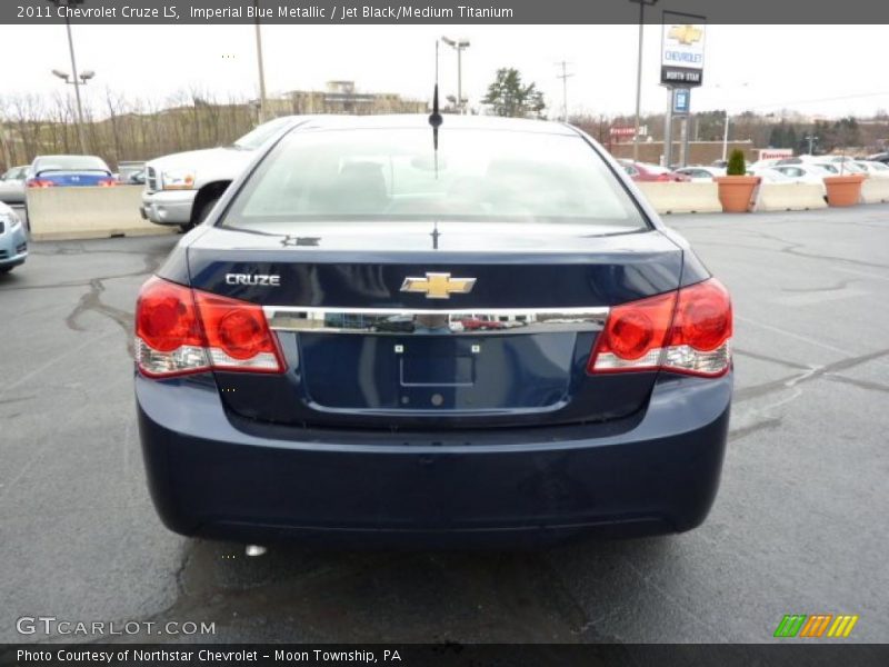 Imperial Blue Metallic / Jet Black/Medium Titanium 2011 Chevrolet Cruze LS