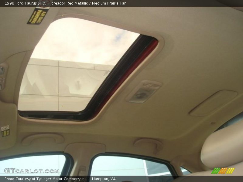 Sunroof of 1998 Taurus SHO