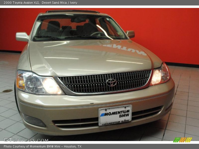 Desert Sand Mica / Ivory 2000 Toyota Avalon XLS