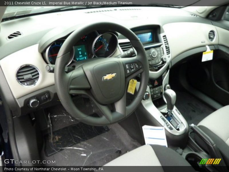 Imperial Blue Metallic / Jet Black/Medium Titanium 2011 Chevrolet Cruze LS