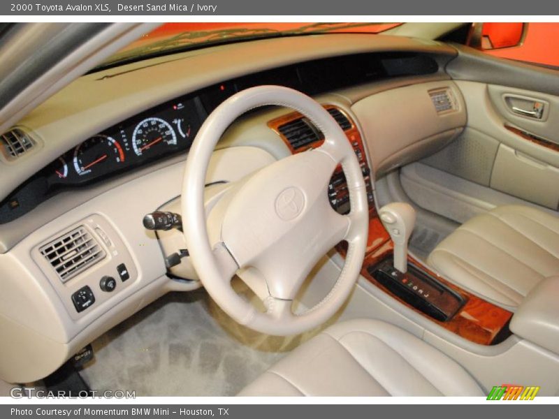 Desert Sand Mica / Ivory 2000 Toyota Avalon XLS