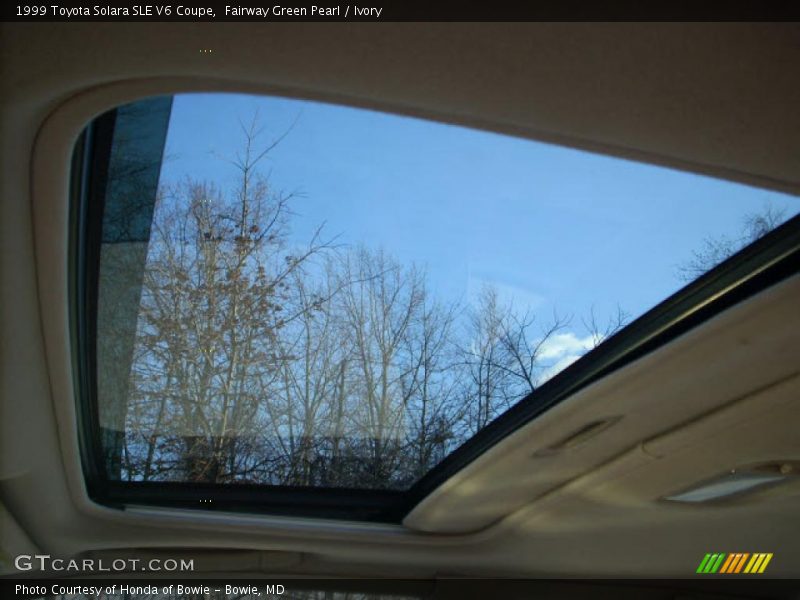 Fairway Green Pearl / Ivory 1999 Toyota Solara SLE V6 Coupe