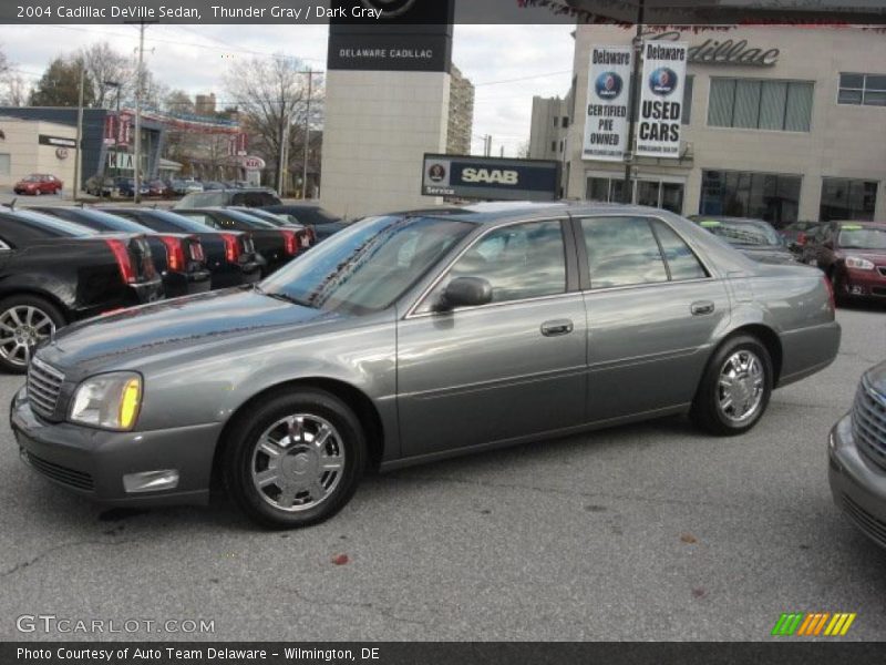 Thunder Gray / Dark Gray 2004 Cadillac DeVille Sedan