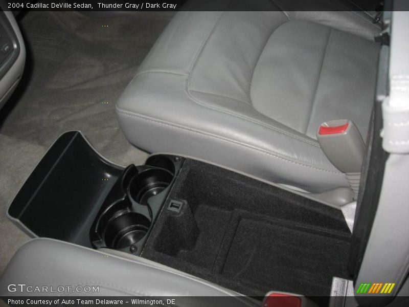 Thunder Gray / Dark Gray 2004 Cadillac DeVille Sedan
