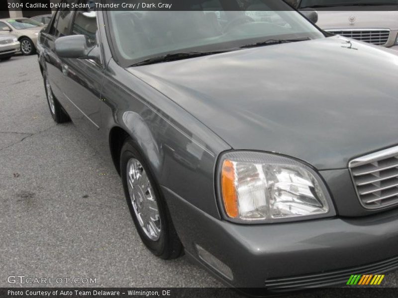 Thunder Gray / Dark Gray 2004 Cadillac DeVille Sedan