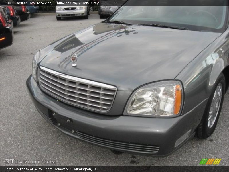 Thunder Gray / Dark Gray 2004 Cadillac DeVille Sedan