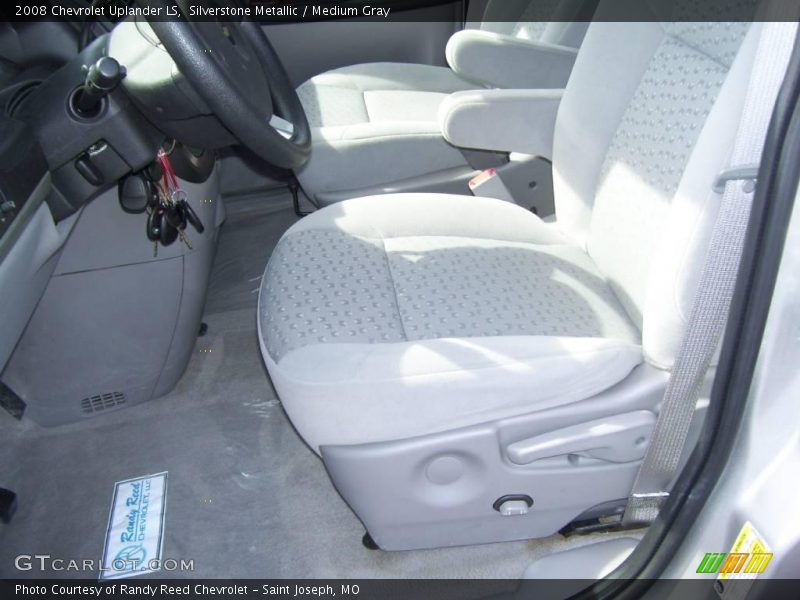 Silverstone Metallic / Medium Gray 2008 Chevrolet Uplander LS