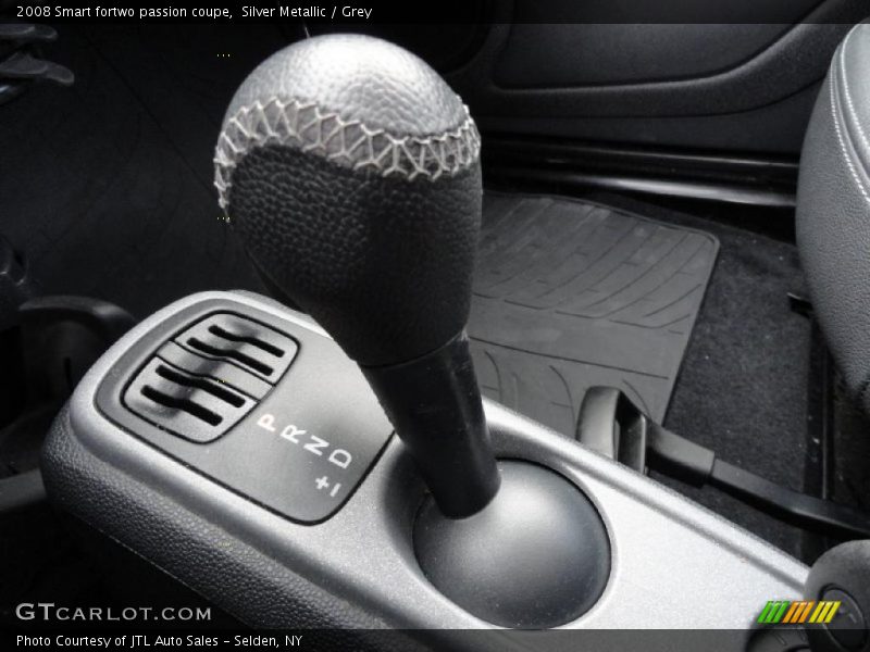 Silver Metallic / Grey 2008 Smart fortwo passion coupe
