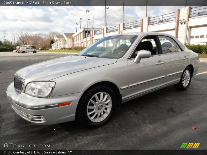 Bright Silver / Black 2005 Hyundai XG350 L