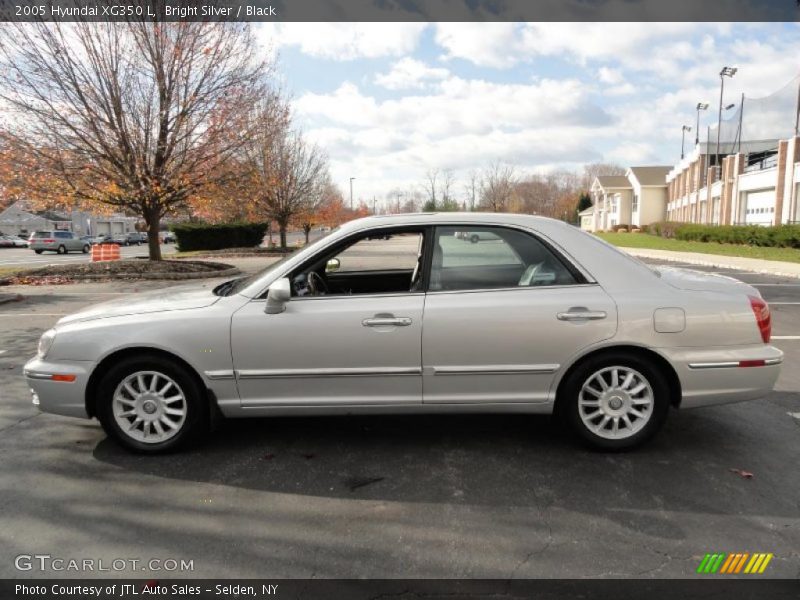 Bright Silver / Black 2005 Hyundai XG350 L