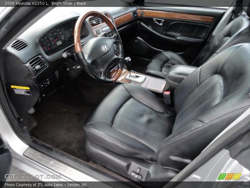 Bright Silver / Black 2005 Hyundai XG350 L
