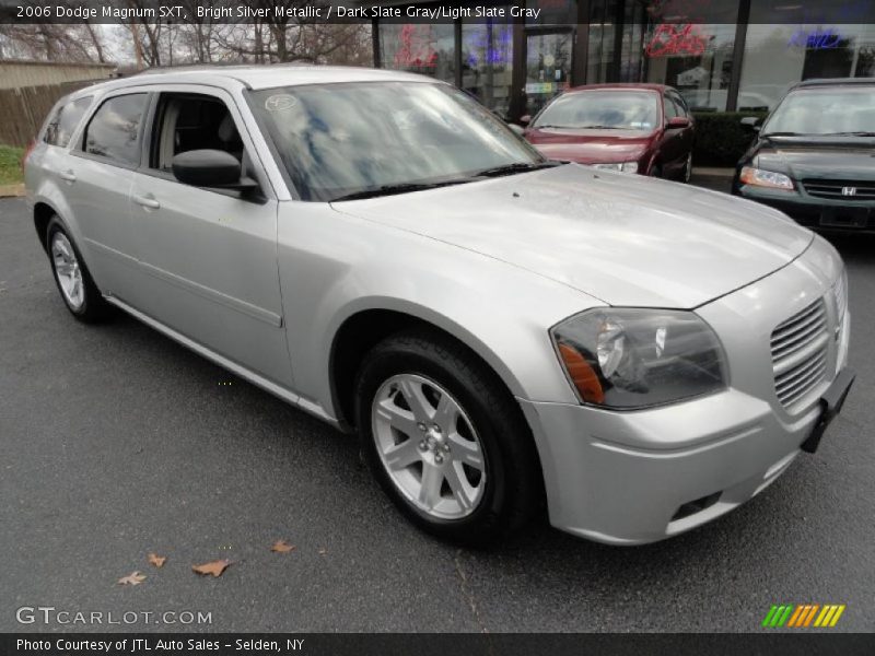 Bright Silver Metallic / Dark Slate Gray/Light Slate Gray 2006 Dodge Magnum SXT