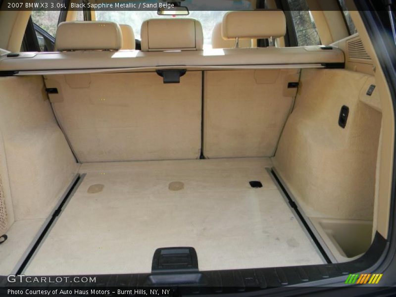  2007 X3 3.0si Trunk