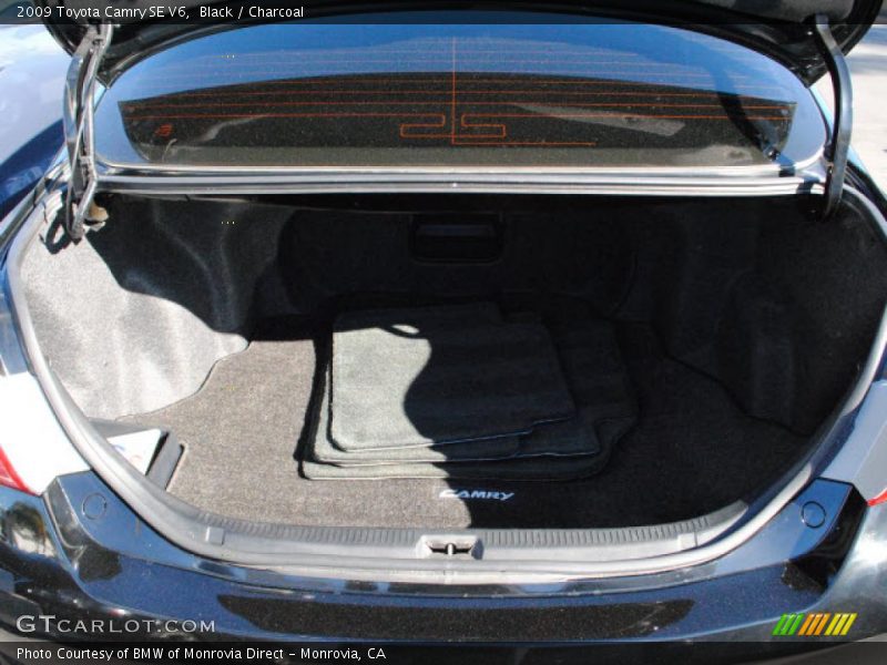 Black / Charcoal 2009 Toyota Camry SE V6