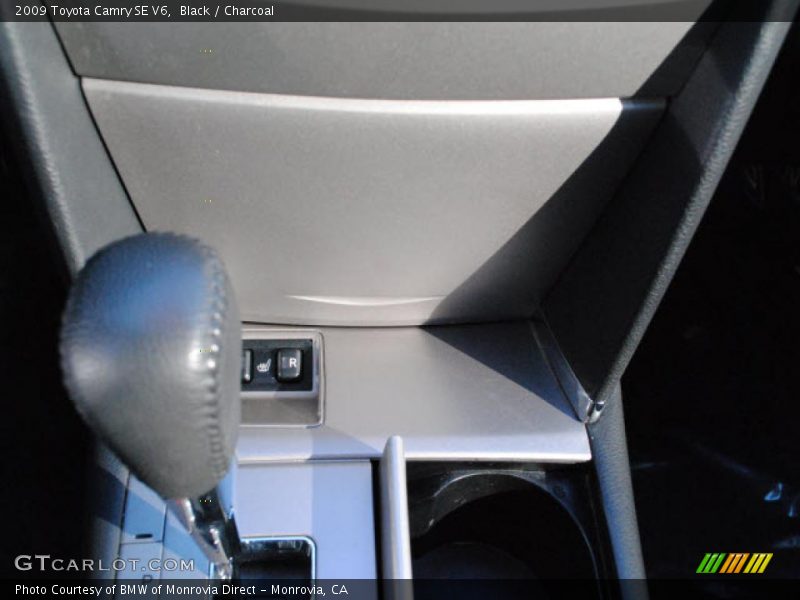 Black / Charcoal 2009 Toyota Camry SE V6