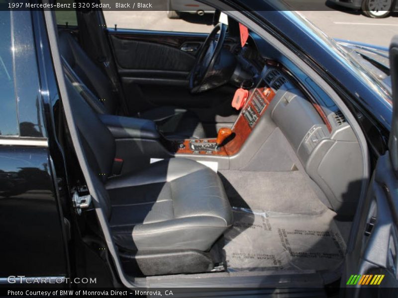 Black / Black 1997 Mercedes-Benz E 320 Sedan