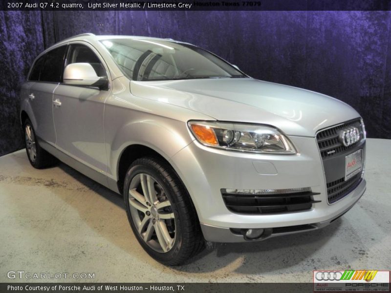 Light Silver Metallic / Limestone Grey 2007 Audi Q7 4.2 quattro