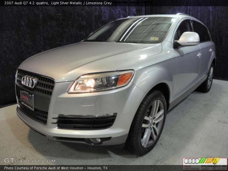 Light Silver Metallic / Limestone Grey 2007 Audi Q7 4.2 quattro