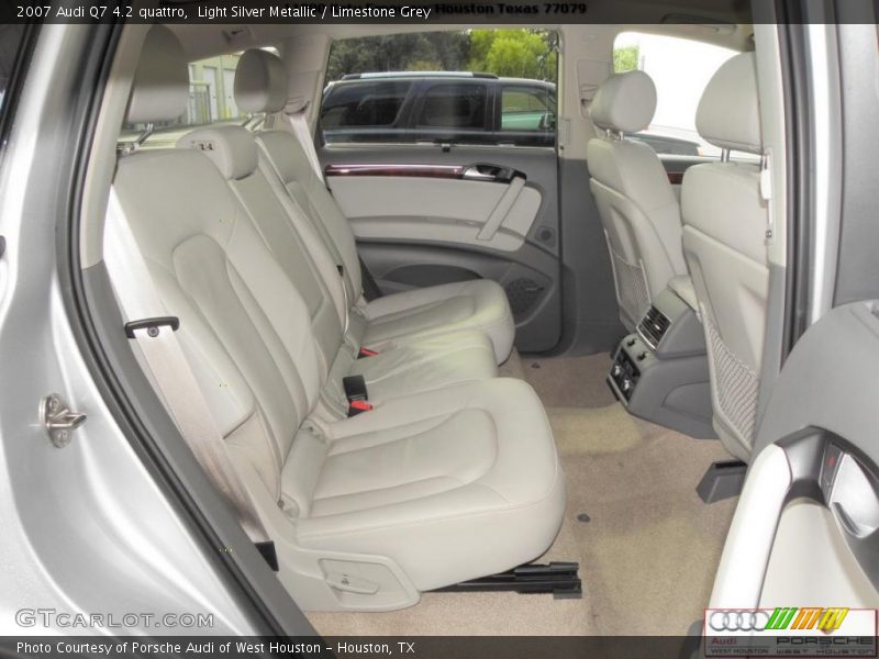 Light Silver Metallic / Limestone Grey 2007 Audi Q7 4.2 quattro