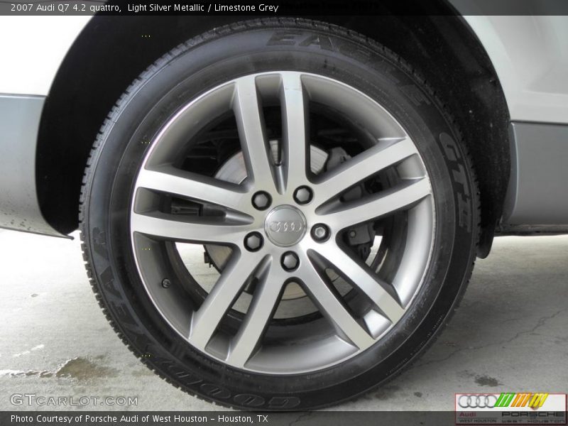 Light Silver Metallic / Limestone Grey 2007 Audi Q7 4.2 quattro