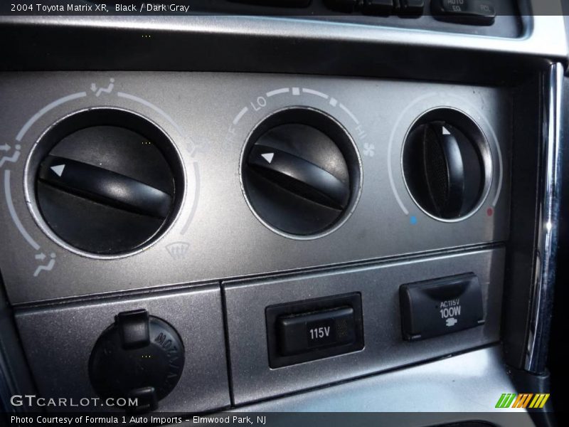 Black / Dark Gray 2004 Toyota Matrix XR