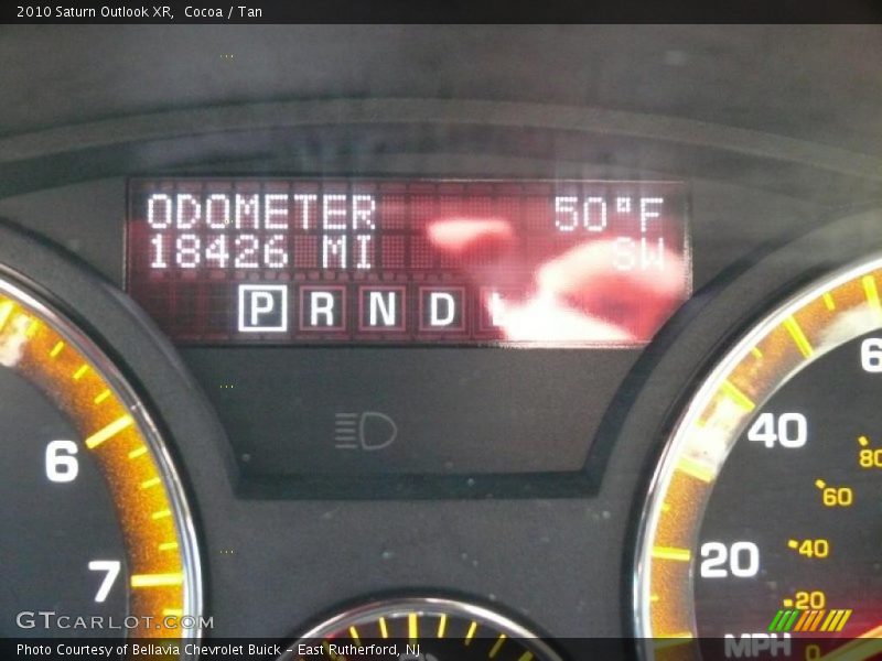 Cocoa / Tan 2010 Saturn Outlook XR