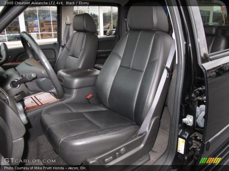 Black / Ebony 2008 Chevrolet Avalanche LTZ 4x4