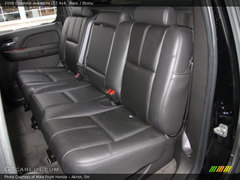 Black / Ebony 2008 Chevrolet Avalanche LTZ 4x4