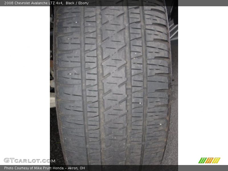 Black / Ebony 2008 Chevrolet Avalanche LTZ 4x4