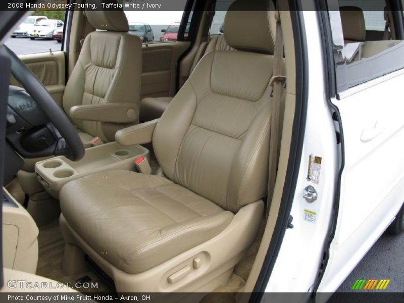  2008 Odyssey Touring Ivory Interior