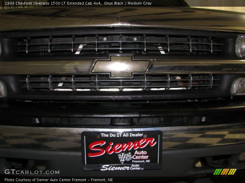 Onyx Black / Medium Gray 1999 Chevrolet Silverado 1500 LT Extended Cab 4x4