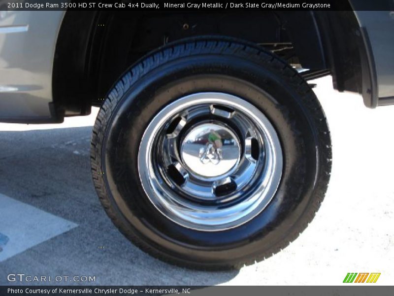  2011 Ram 3500 HD ST Crew Cab 4x4 Dually Wheel