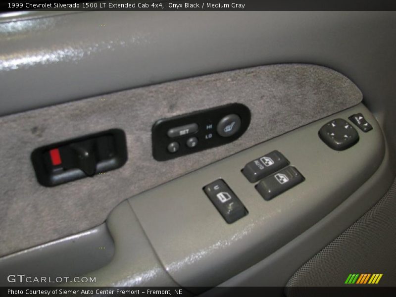 Onyx Black / Medium Gray 1999 Chevrolet Silverado 1500 LT Extended Cab 4x4