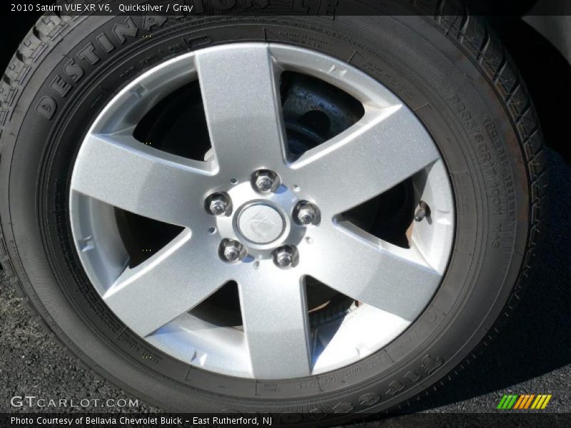 Quicksilver / Gray 2010 Saturn VUE XR V6