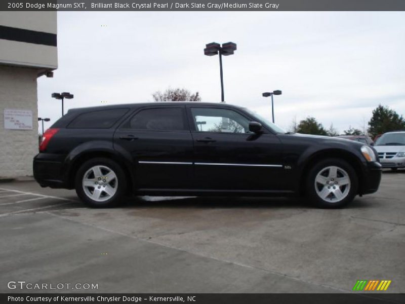 Brilliant Black Crystal Pearl / Dark Slate Gray/Medium Slate Gray 2005 Dodge Magnum SXT