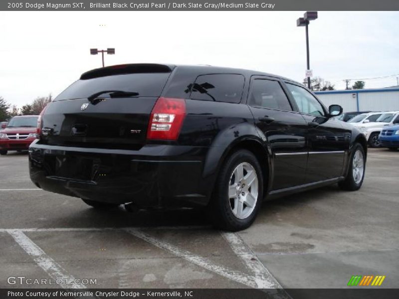 Brilliant Black Crystal Pearl / Dark Slate Gray/Medium Slate Gray 2005 Dodge Magnum SXT