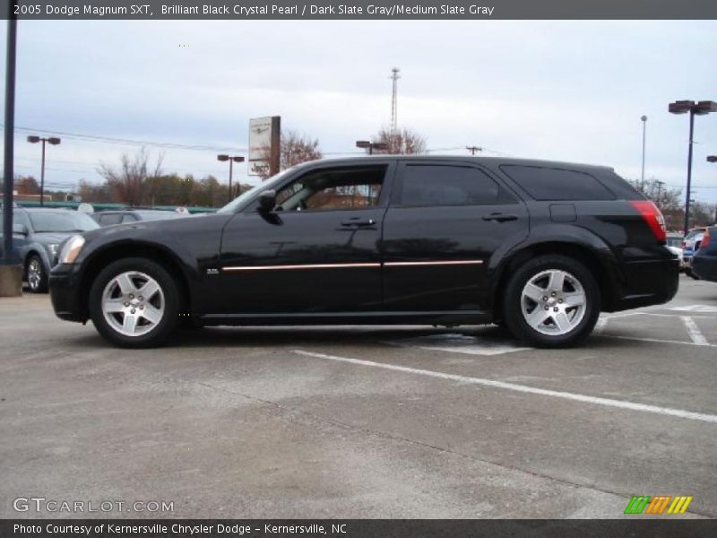Brilliant Black Crystal Pearl / Dark Slate Gray/Medium Slate Gray 2005 Dodge Magnum SXT
