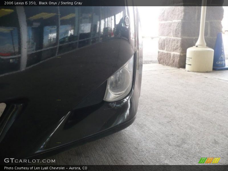 Black Onyx / Sterling Gray 2006 Lexus IS 350