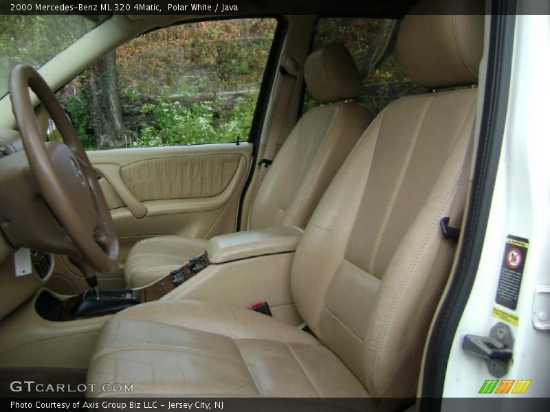 Polar White / Java 2000 Mercedes-Benz ML 320 4Matic