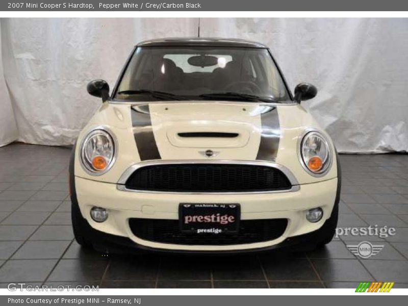 Pepper White / Grey/Carbon Black 2007 Mini Cooper S Hardtop