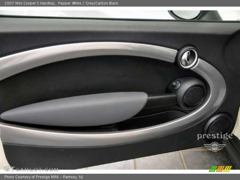 Pepper White / Grey/Carbon Black 2007 Mini Cooper S Hardtop