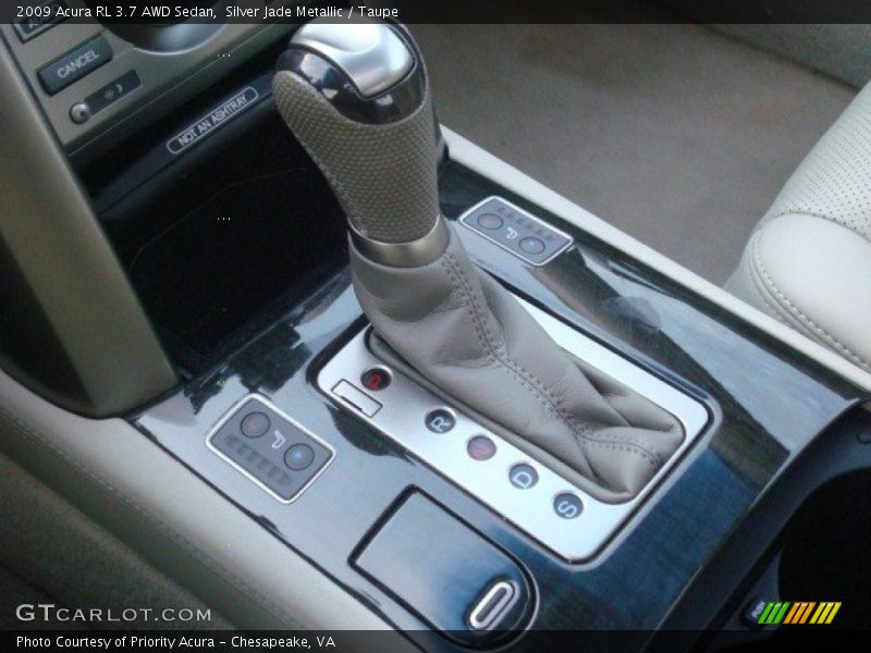  2009 RL 3.7 AWD Sedan 5 Speed Automatic Shifter