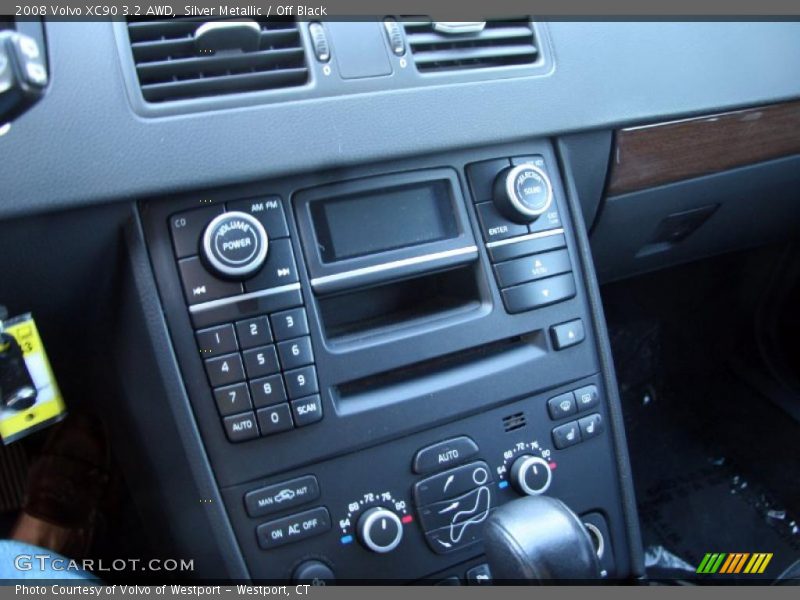 Silver Metallic / Off Black 2008 Volvo XC90 3.2 AWD