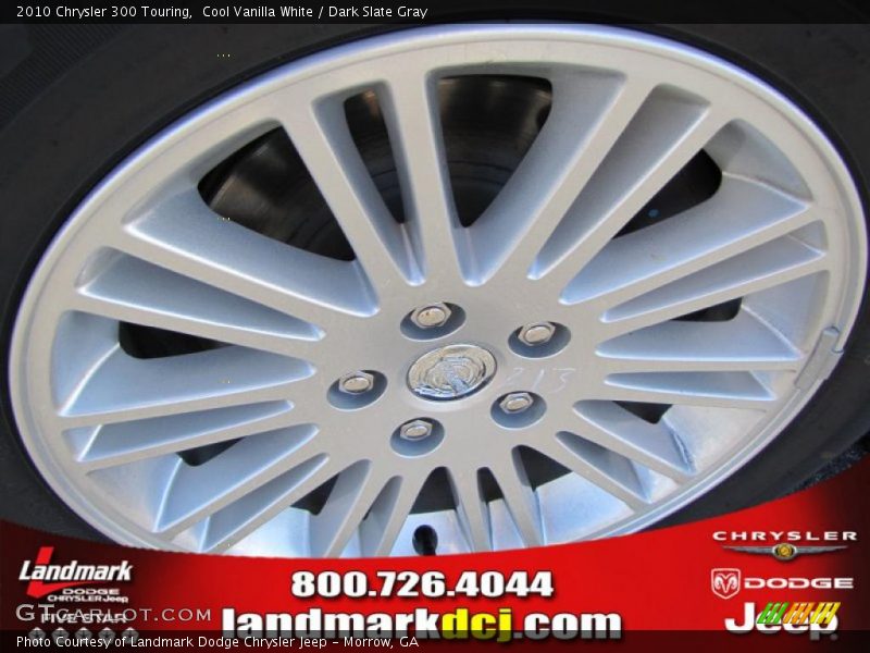 Cool Vanilla White / Dark Slate Gray 2010 Chrysler 300 Touring