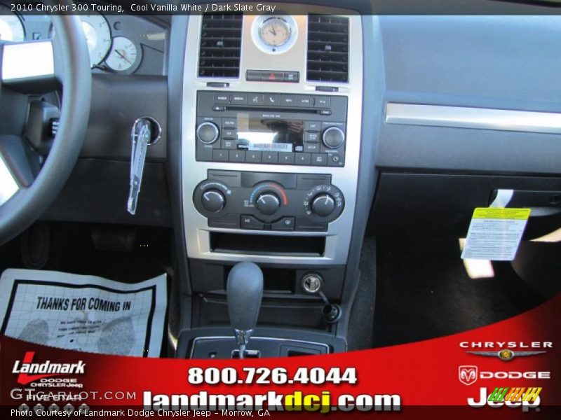 Cool Vanilla White / Dark Slate Gray 2010 Chrysler 300 Touring