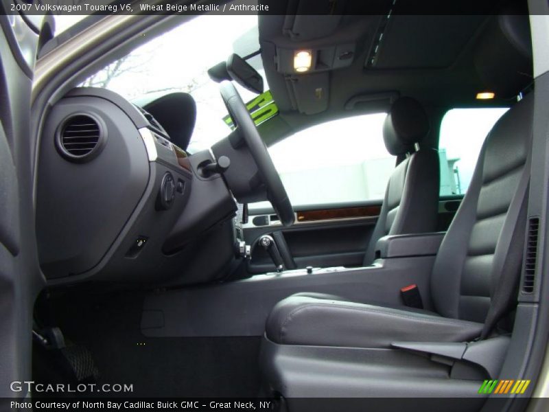 Wheat Beige Metallic / Anthracite 2007 Volkswagen Touareg V6