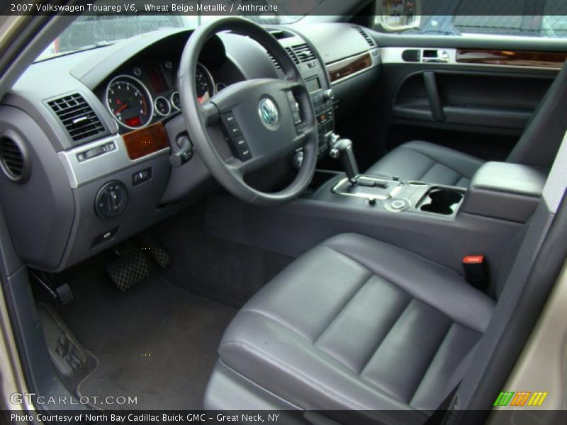 Wheat Beige Metallic / Anthracite 2007 Volkswagen Touareg V6