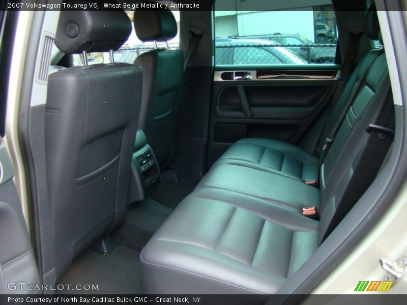 Wheat Beige Metallic / Anthracite 2007 Volkswagen Touareg V6