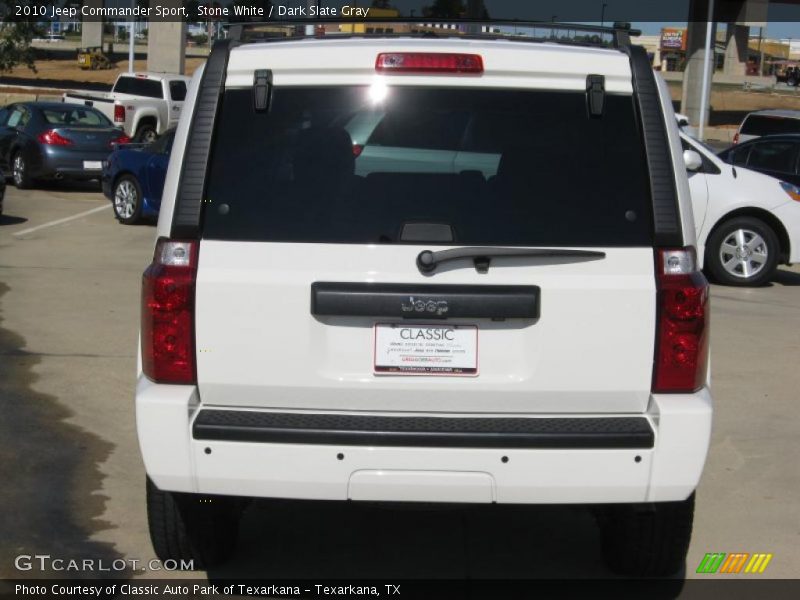 Stone White / Dark Slate Gray 2010 Jeep Commander Sport