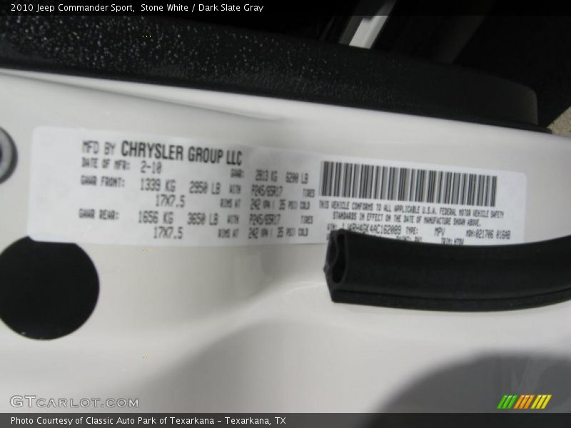 Stone White / Dark Slate Gray 2010 Jeep Commander Sport